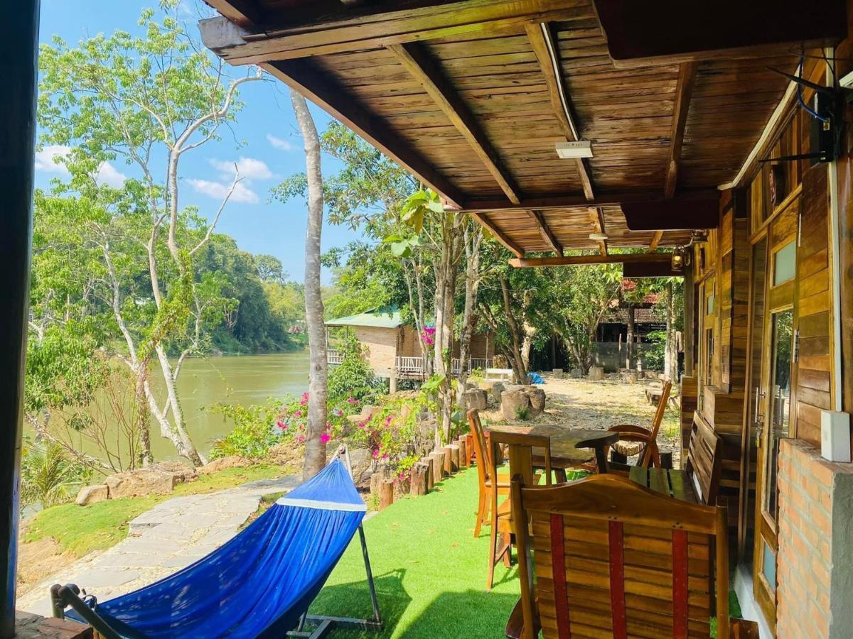 Floor River View Cát Tiên Eksteriør bilde